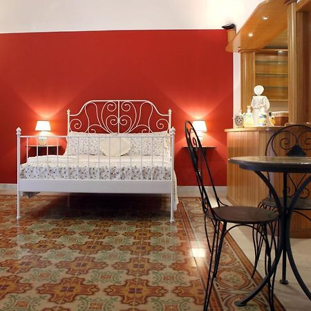 سانتو ستيفانو دي كاماسترا B&B Maia House المظهر الخارجي الصورة