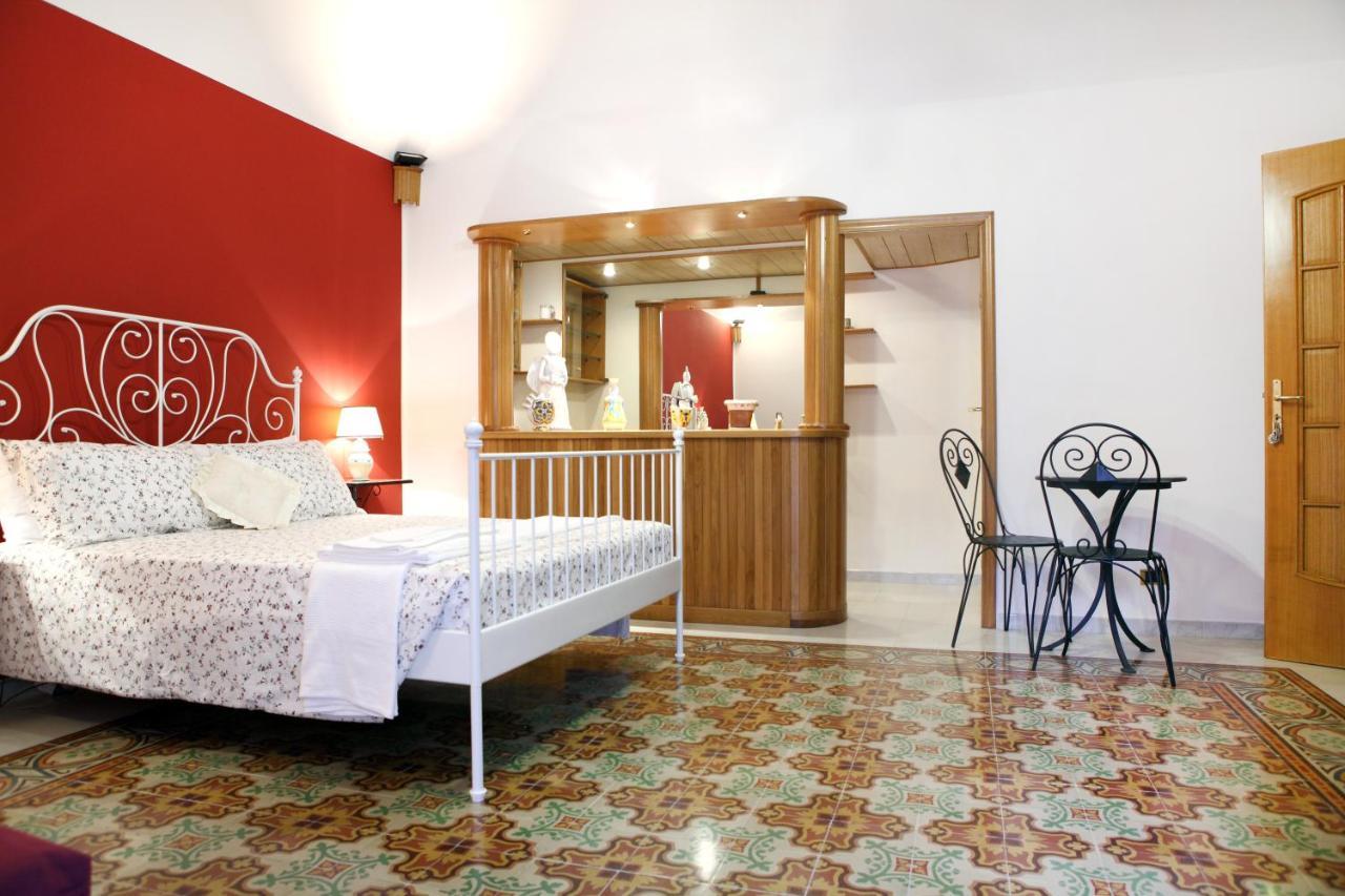 سانتو ستيفانو دي كاماسترا B&B Maia House المظهر الخارجي الصورة