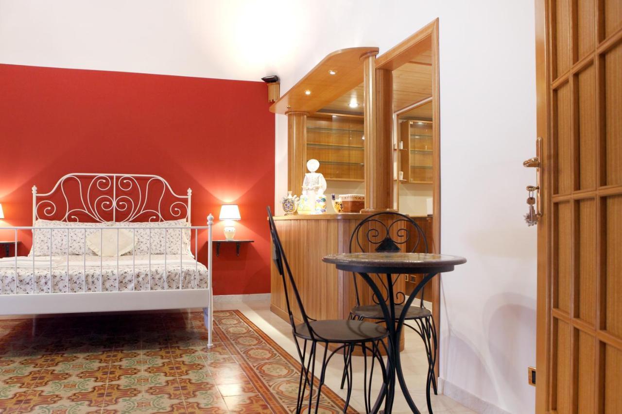 سانتو ستيفانو دي كاماسترا B&B Maia House المظهر الخارجي الصورة